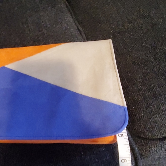 Handbag - Picture 6 of 6